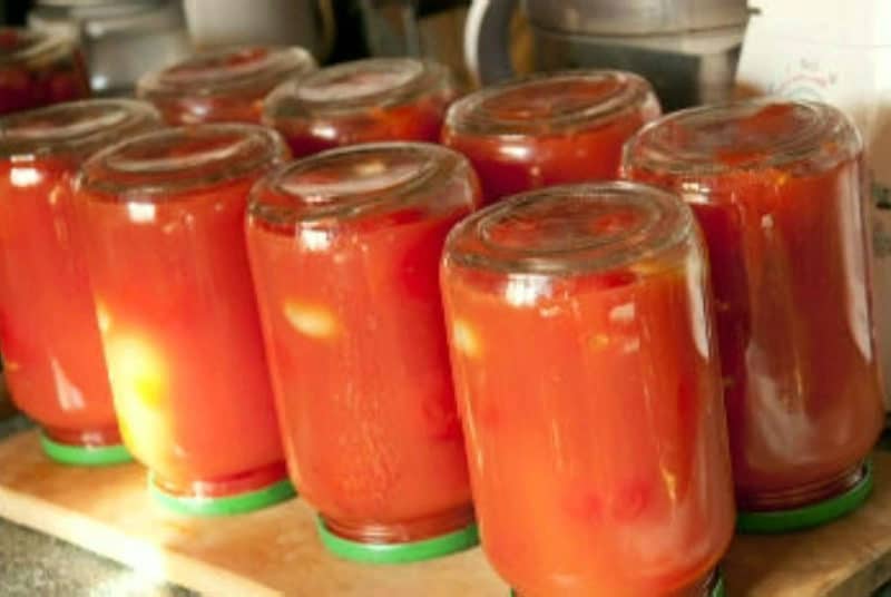 Помидоры в собственном соку: очень вкусные и сочные 5 Помидоры в собственном соку: очень вкусные и сочные