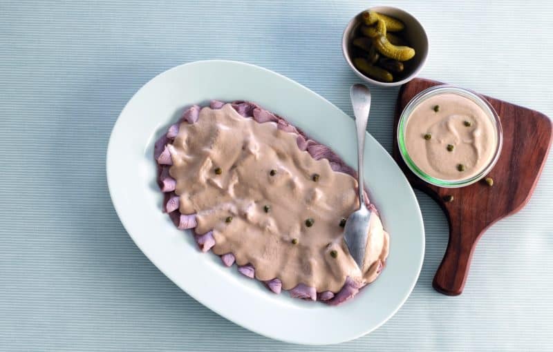 Маринованная телятина: мясо с крем-соусом - Вителло тоннато. Италия у вас дома 5 Маринованная телятина: мясо с крем-соусом - Вителло тоннато. Италия у вас дома