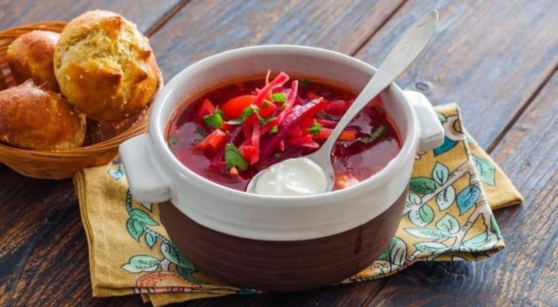 Борщ без мяса - обед, который предпочитала царская семья. 5 Борщ без мяса - обед, который предпочитала царская семья.