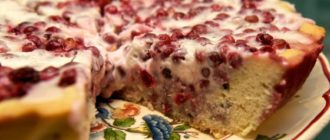 Яблочно-клюквенный пирог: десерт с маленьким секретом – очень нежный и вкусный 14