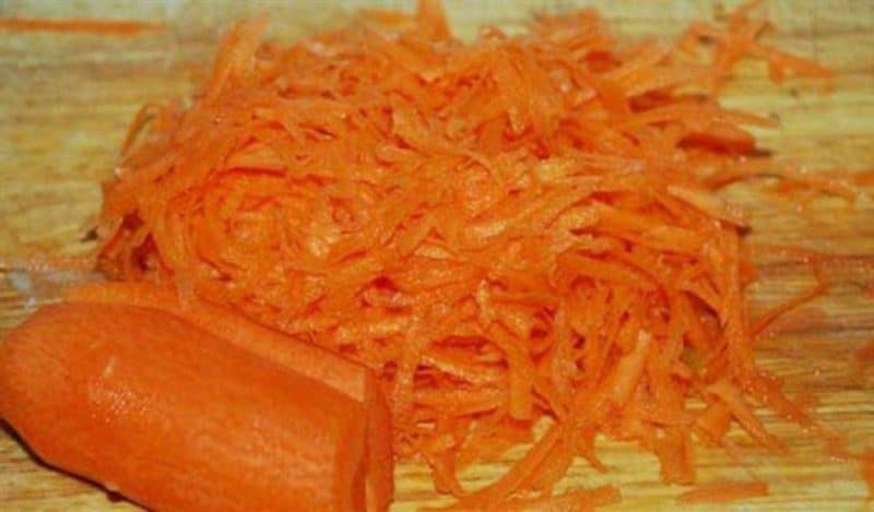 Рулетики с морковкой и сыром: полезный перекус на каждый день! 7 Рулетики с морковкой и сыром: полезный перекус на каждый день!