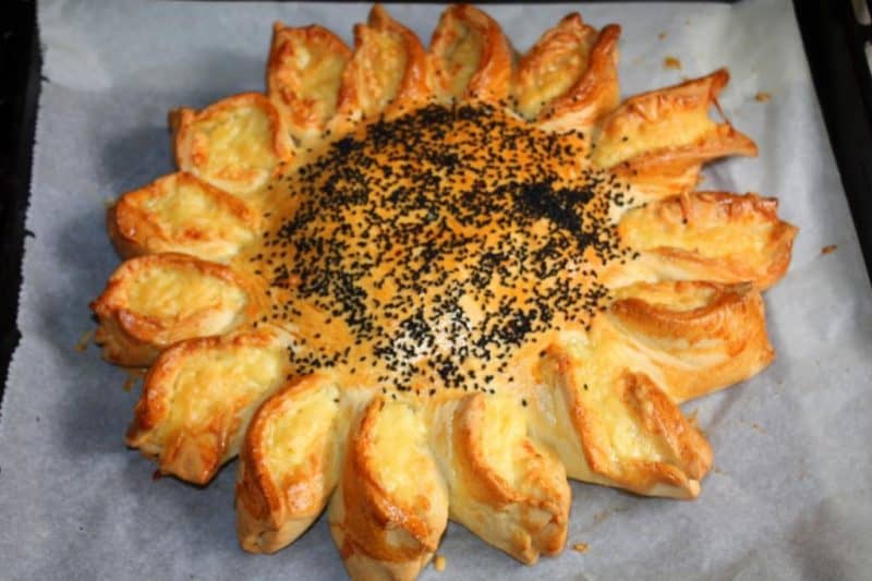 Пирог Подсолнух: необыкновенный вкус и вид 6 Пирог Подсолнух: необыкновенный вкус и вид