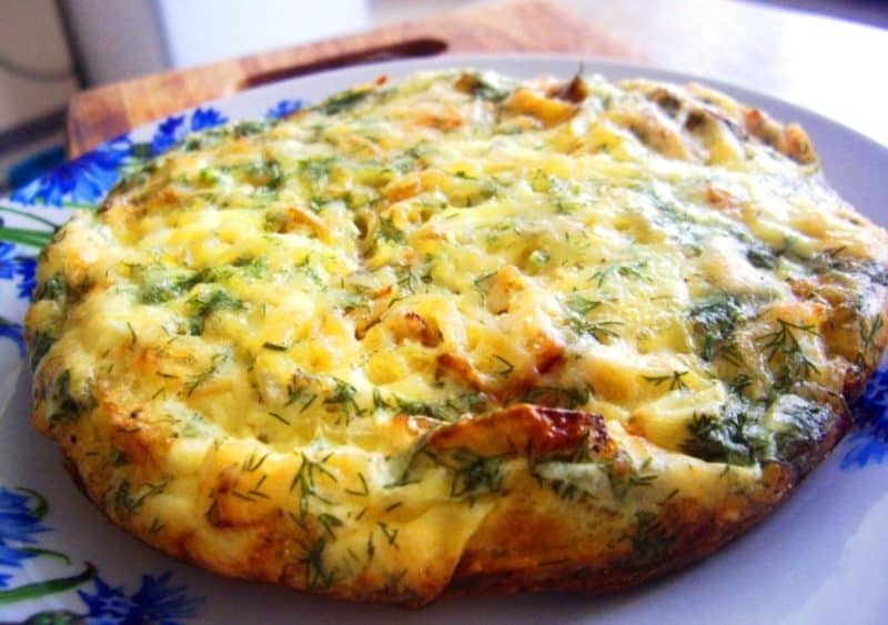 Омлет с cыром и картошкой: вкуснейший завтрак из простых продуктов 5 Омлет с cыром и картошкой