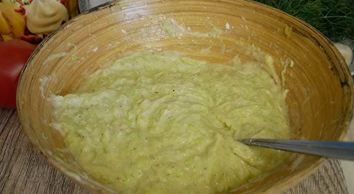 Кабачковый рулет: великолепная вкуснейшая закуска – хочется съесть все сразу 8 Кабачковый рулет: великолепная вкуснейшая закуска – хочется съесть все сразу