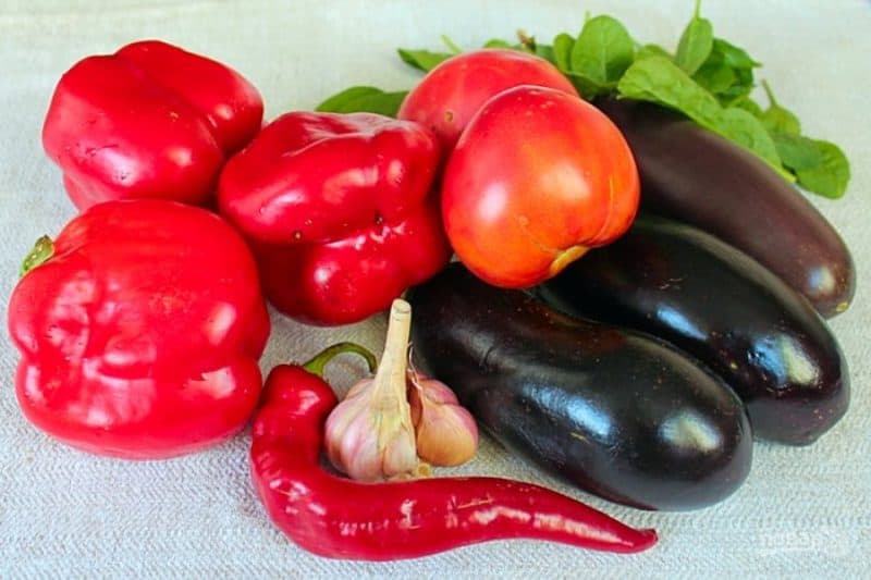 Салат из баклажанов: кушайте с удовольствием! 7 Салат из баклажанов: кушайте с удовольствием!