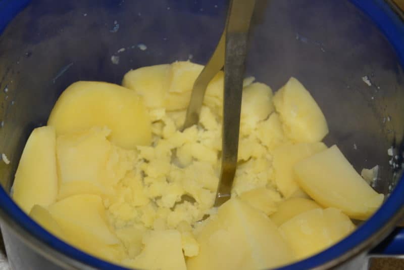 Мясо в шубе: сочное и нежное блюдо для всей семьи 8 Мясо в шубе: сочное и нежное блюдо для всей семьи
