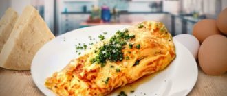 Блюдо из риса, курицы и омлета: запоминается с первого раза 4