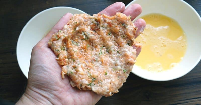 Куриные крокеты с сыром: оригинальный, сытный и очень вкусный обед - 10 Куриные крокеты с сыром: оригинальный, сытный и очень вкусный обед -