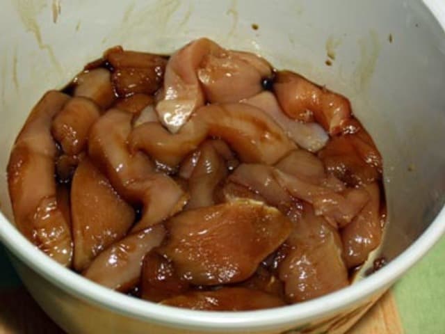 Закуска из куриного филе: удивительно вкусная, хрустящая и простая, пикантная и сочная 8 Закуска из куриного филе: удивительно вкусная, хрустящая и простая, пикантная и сочная