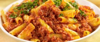 Макароны с фаршем в томатном соусе: вкуснейший ужин за 30 минут 17