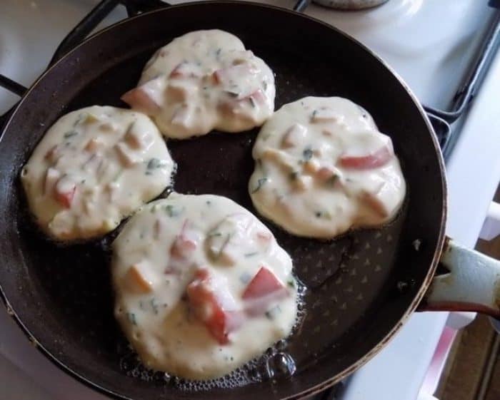 Оладьи Со Вкусом Пиццы: Вкусный и Быстрый Завтрак 10 Оладьи Со Вкусом Пиццы: Вкусный и Быстрый Завтрак