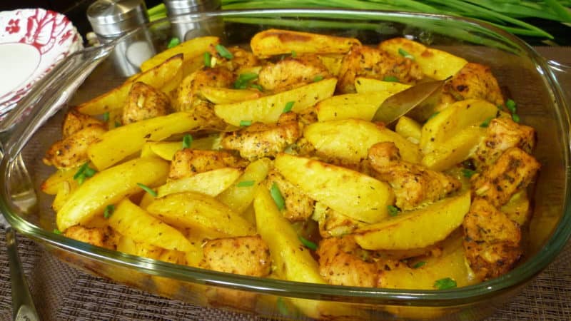 Индейка с картошкой в духовке