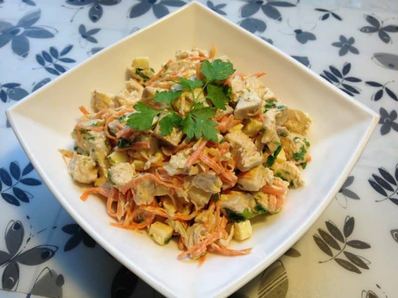 Корейский салат с курицей: яркий, оригинальный рецепт, который разнообразит ваш рацион 7 Корейский салат с курицей