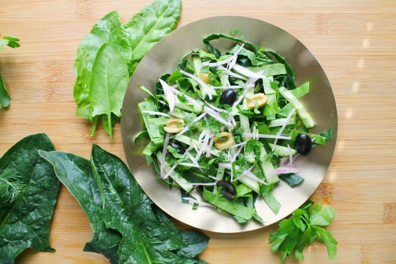 Салат из свежего щавеля: почувствуйте аромат и вкус лета в своей тарелке 8 Салат из свежего щавеля
