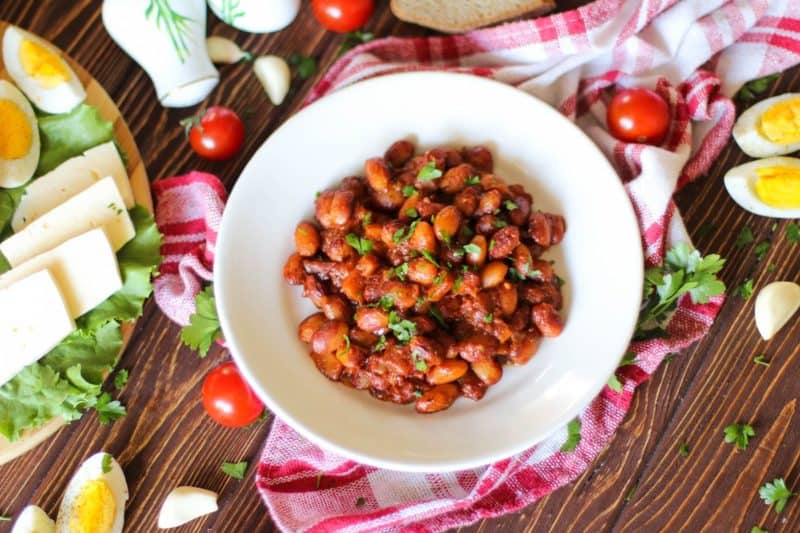 Тушеная фасоль с овощами