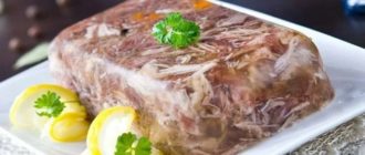 Холодец из свиной рульки: сытное мясное блюдо, подойдет и на обед, и на ужин 4