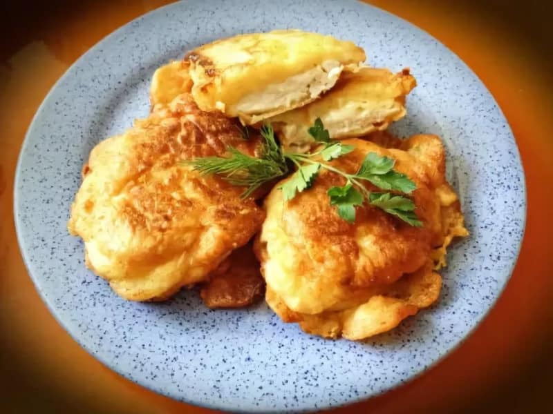 Отбивные из куриных грудок в кляре