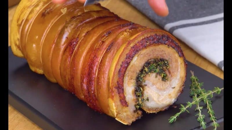 Рулет из свиной брюшины: очень вкусный рулет с запахом чеснока 6 Рулет из свиной брюшины