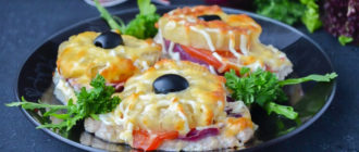 Свинина с ананасами в духовке: вкуснейшее кушанье, которое готовится легко и просто 6