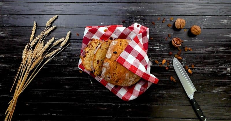 Содовый хлеб на кефире: вкусный и полезный хлеб без дрожжей 5 Содовый хлеб на кефире