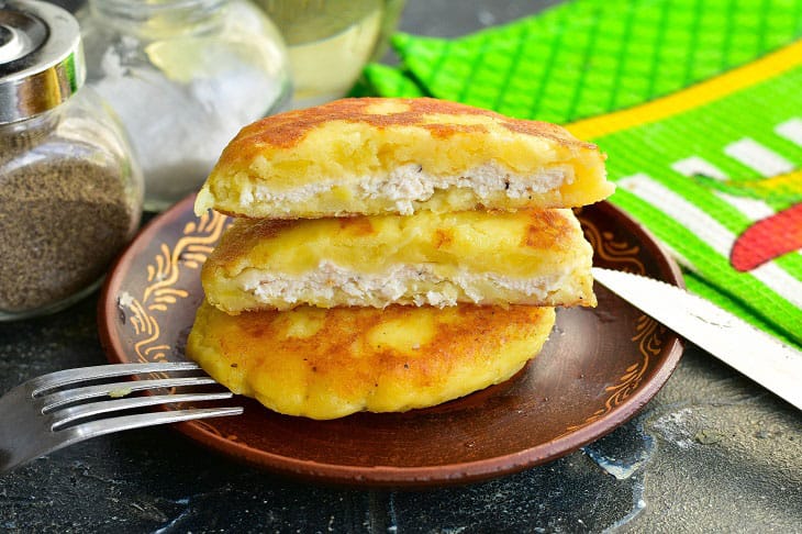 Картофельная лепёшка с мясом. Рецепт быстрый и вкусный 2 Картофельная лепёшка с мясом. Рецепт быстрый и вкусный