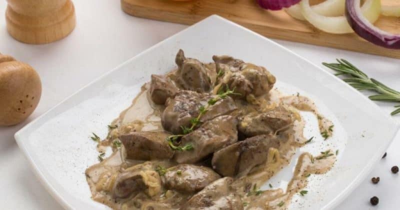 Ароматная печень в ореховом соусе с чесноком. Нежное и сытное блюдо станет отличной заменой мясу 4 Ароматная печень в ореховом соусе с чесноком