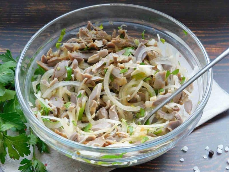Маринованные куриные желудочки. Невероятно вкусное и пикантное блюдо в соевом соусе 4 Маринованные куриные желудочки. Невероятно вкусное и пикантное блюдо в соевом соусе