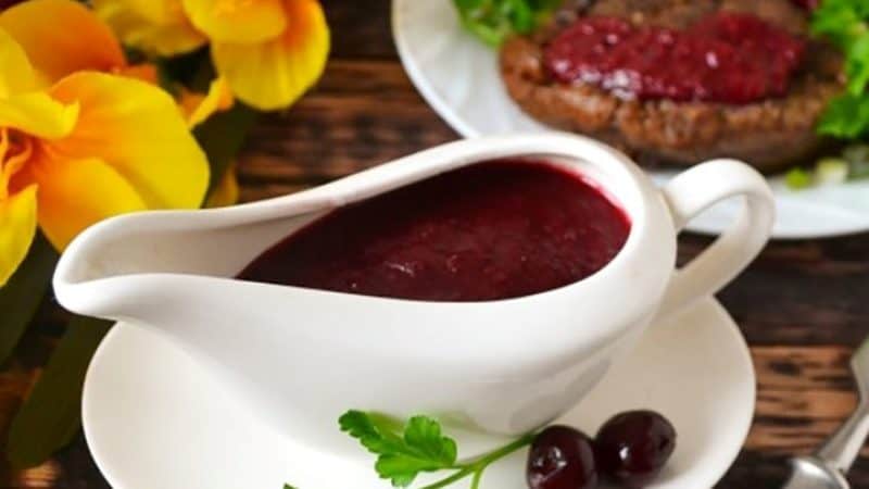 Вишнёвый соус к мясу. Кисло-сладкий пряный вкус соуса отлично подходит к мясным блюдам 5 Вишнёвый соус к мясу. Кисло-сладкий пряный вкус соуса отлично подходит к мясным блюдам