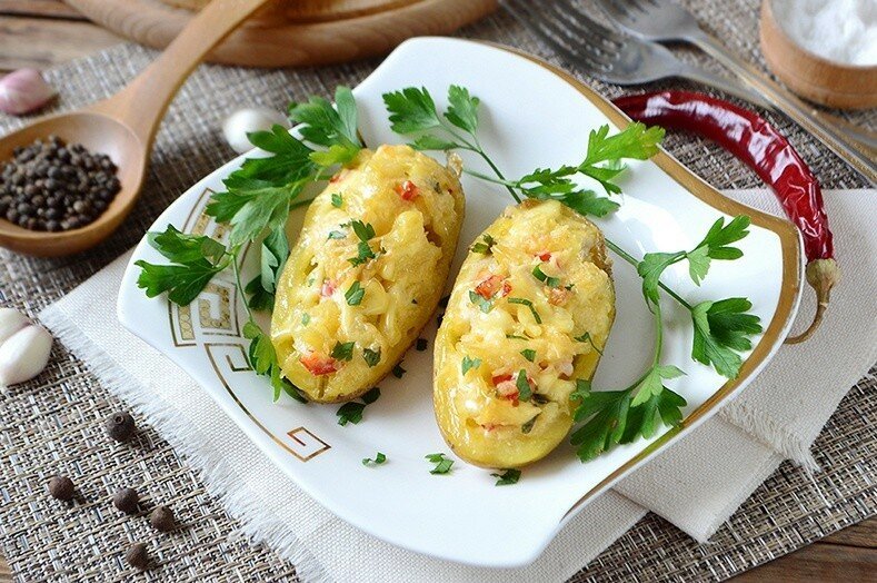 Картофель с сырной начинкой. Любимый овощ с сыром и различными копчёностями 5 Картофель с сырной начинкой. Любимый овощ с сыром и различными копчёностями