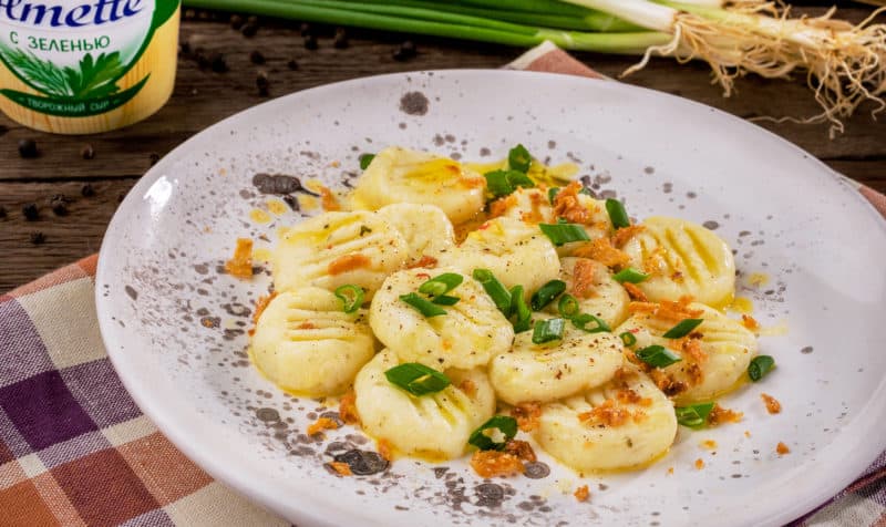 Картофельные галушки с курицей. Сытное и аппетитное кушанье украинской кухни 5 Картофельные галушки с курицей. Сытное и аппетитное кушанье украинской кухни