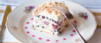 Наполеон с безе и чёрной смородиной. Улучшенный вкус традиционного десерта 21