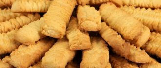 Песочное печенье из мясорубки. Нежное и рассыпчатое лакомство родом из СССР 13