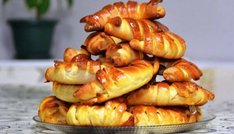 Рогалики с повидлом. Быстрое лакомство к чаю из моментального теста на минералке 5 Рогалики с повидлом. Быстрое лакомство к чаю из моментального теста на минералке