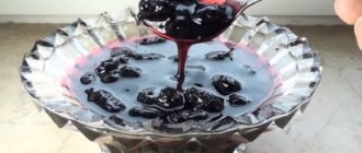 Варенье из шелковицы. Соседка по даче поделилась лакомством, которое слаще мёда 7