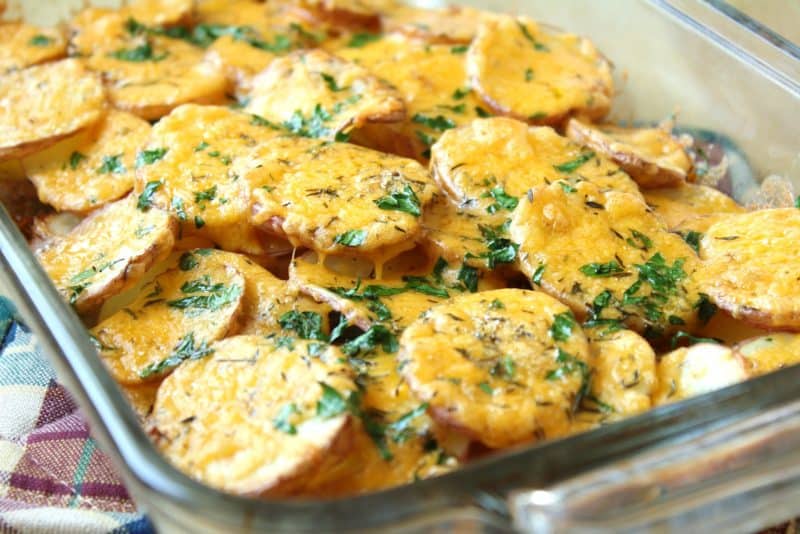 Картошка со сливочным соусом в духовке. Вкусный рецепт с секретом 4 Картошка со сливочным соусом в духовке