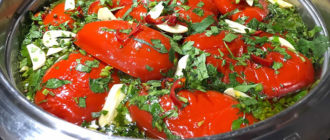 Традиционная болгарская закуска. Она съедается быстрее мяса 23