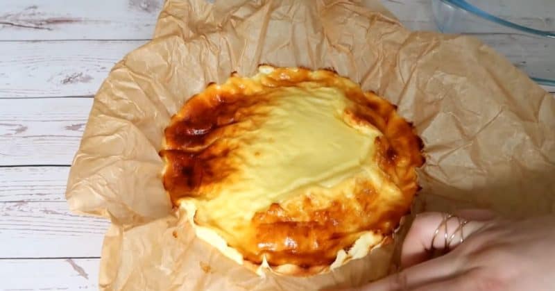 Пирог из йогурта без муки и сахара. Йогуртовый десерт особенно подойдёт в жаркое время года 5 Пирог из йогурта без муки и сахара