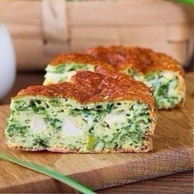Пирог с курицей луком и сыром. Вкуснейшая закуска на скорую руку 5 Пирог с курицей луком и сыром. Вкуснейшая закуска на скорую руку