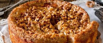 Яблочный пирог с ореховой крошкой. Любимый десерт с изюминкой 3