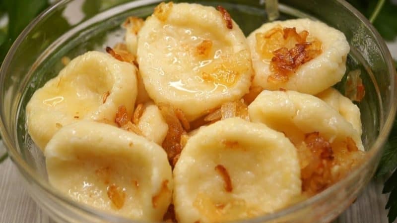 Картофельные галушки по-закарпатски. Всегда выручают когда надо быстро накормить семью 4 Картофельные галушки по-закарпатски
