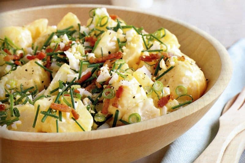 Картофельный салат-гарнир. Вкусное блюдо, которое разбавит ваше обыденное меню 5 Картофельный салат-гарнир. Вкусное блюдо, которое разбавит ваше обыденное меню