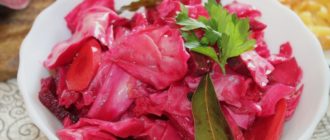 Маринованная капуста со свеклой и чесноком. Идеальное сочетание ингредиентов 9