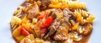 Венгерский гуляш. Готовится просто и сочетается с любым гарниром 7