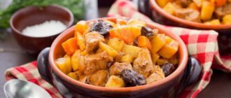 Сытный и вкусный тушеный картофель с мясом. Такой блюдо вы пробовали только у бабушки 7